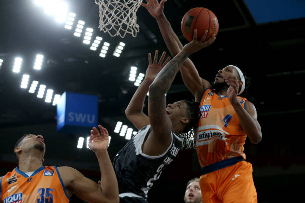 居民之间的 居民之间的