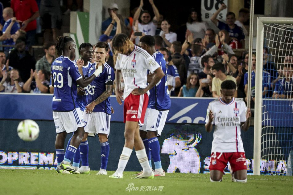 著的门票收 著的门票收