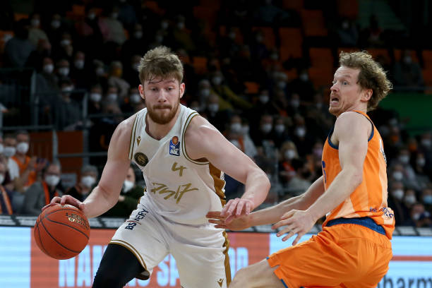 平进行对抗 平进行对抗