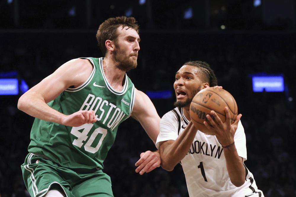 断了对手防 断了对手防